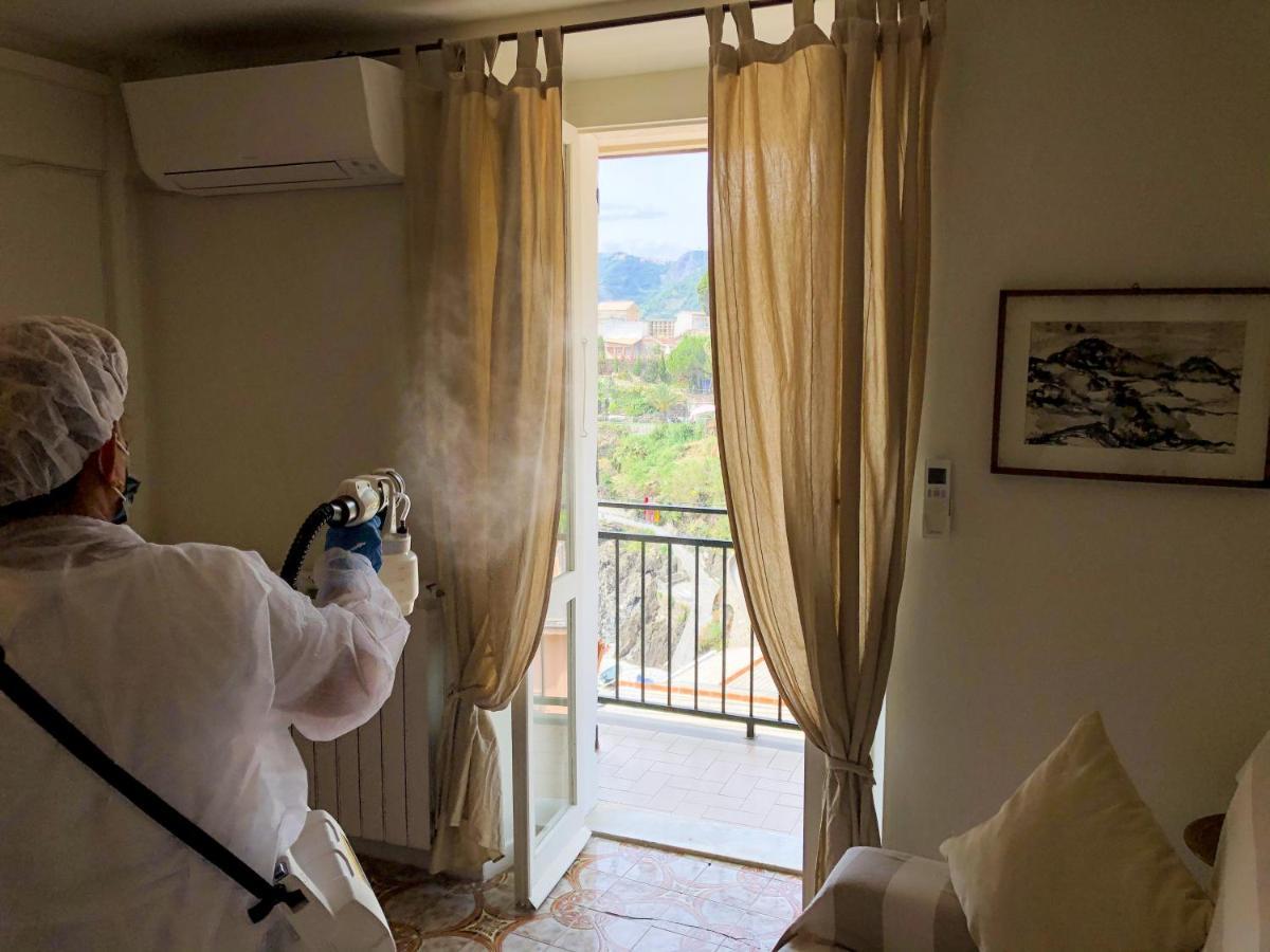 “ivory House”with Sea View *